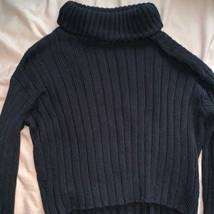 classic cropped black turtleneck sweater!!
